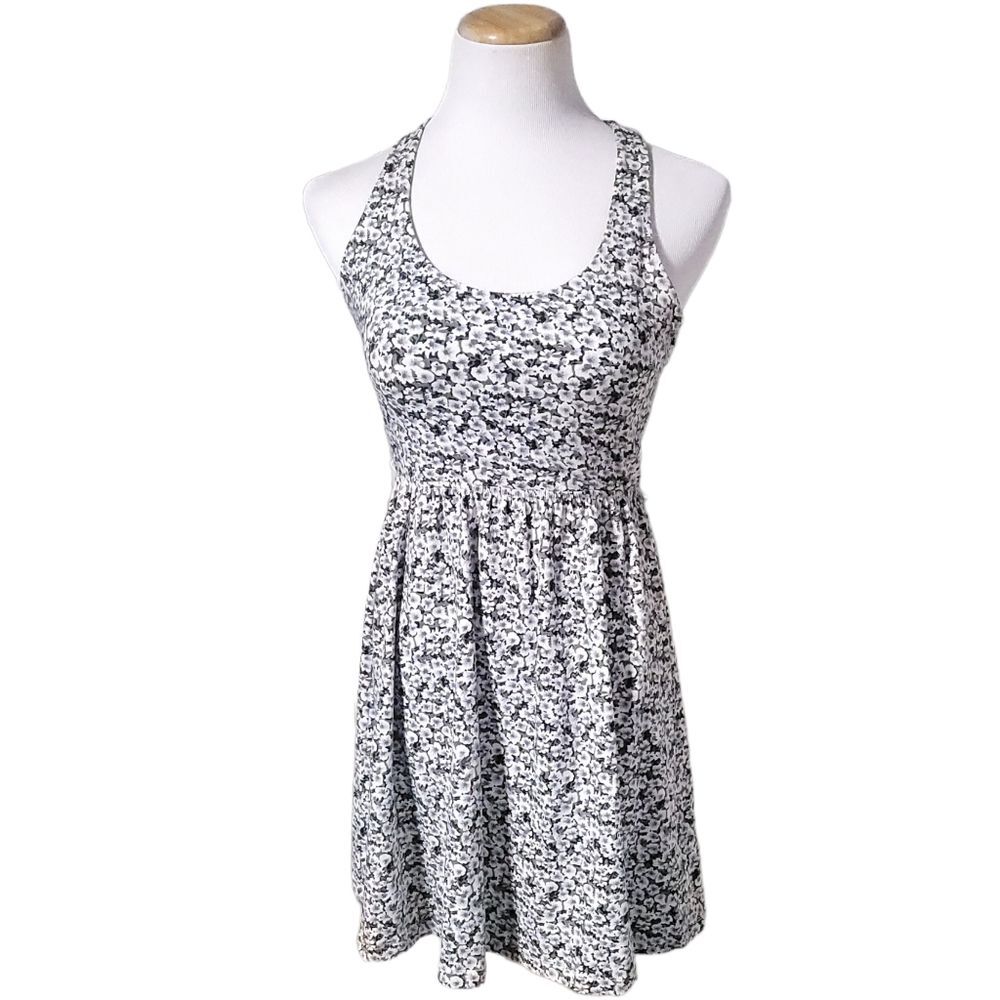 Forever 21 Floral Skater Mini Dress | Size S | Black, White & Green 90's Y2K
